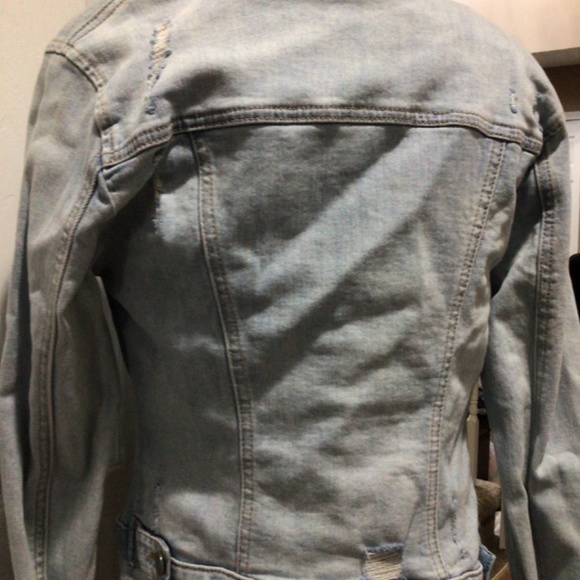 Jean jacket - Picture 3 of 4